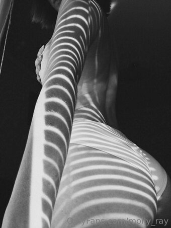 loradolores Nude Leaks Photo 23