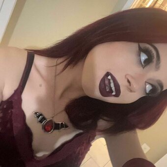 Lorali / Loreuhlye / Shak3tramp / Shaketramp Nude Leaks OnlyFans Photo 2