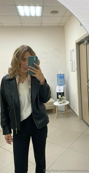 loreleisecrets Nude Leaks Photo 8