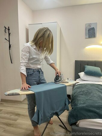 loreleisecrets Nude Leaks Photo 11