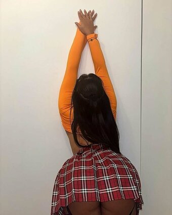 Lorenaross Nude Leaks Photo 2