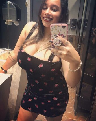 lorrainebocon / lorrainelionheart Nude Leaks OnlyFans Photo 2