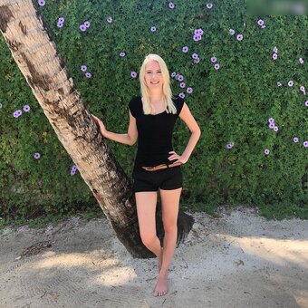Lory / loorybbyg / vinoogeile Nude Leaks OnlyFans Photo 4