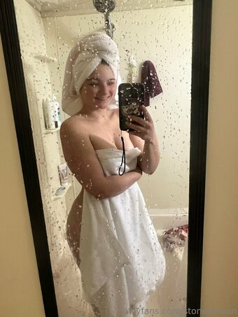 lostfaefoundskates Nude Leaks Photo 26