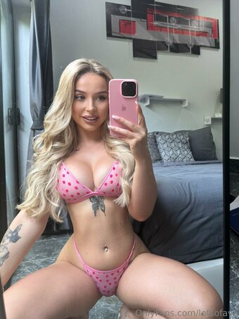 lotsofava Nude Leaks Photo 11