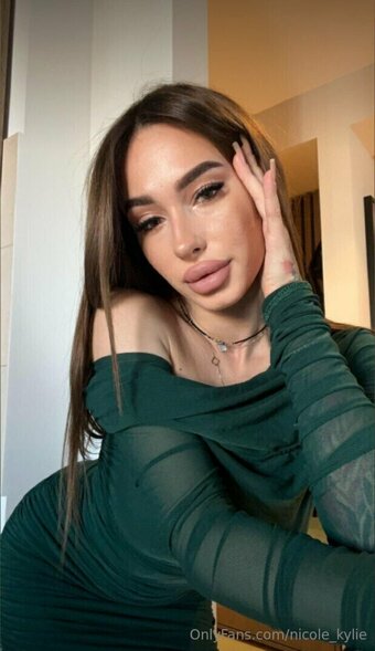 LoudSubcommitte / hannahgracee1 / hereishannah / nicole.kylie Nude Leaks OnlyFans Photo 3