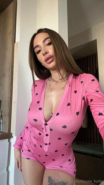 LoudSubcommitte / hannahgracee1 / hereishannah / nicole.kylie Nude Leaks OnlyFans Photo 6