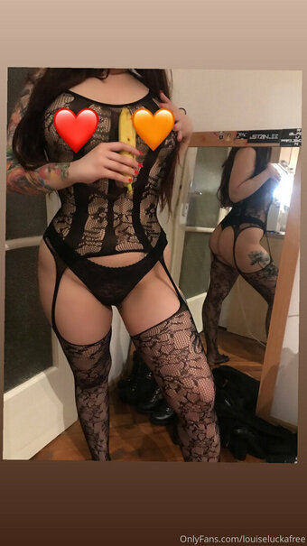 louiseluckafree Nude Leaks Photo 8