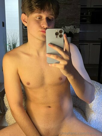 ltwinker Nude Leaks Photo 11