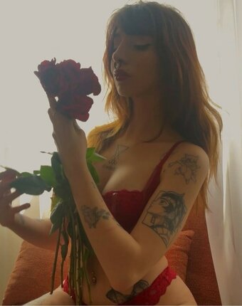 Luafuinha Nude Leaks Photo 2