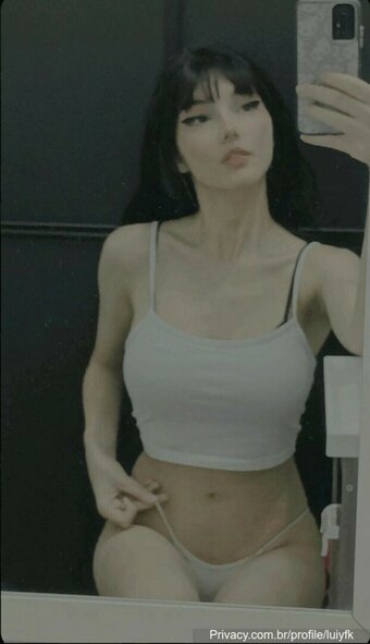 Luayfk / Luiyfk / lua.yfk Nude Leaks Photo 4