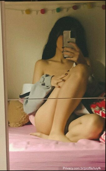 Luayfk / Luiyfk / lua.yfk Nude Leaks Photo 10