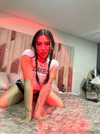luchiexclusive Nude Leaks Photo 15