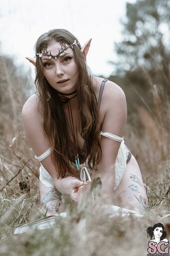 Luckicharmed / lucki.charmed Nude Leaks Photo 10