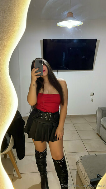 luisinav Nude Leaks Photo 8