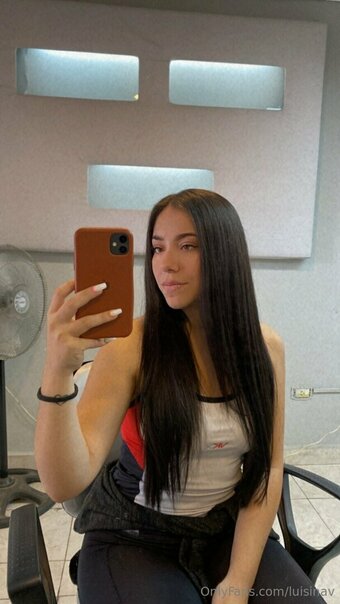 luisinav Nude Leaks Photo 12
