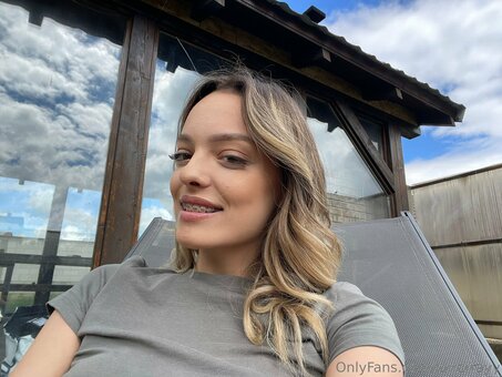 lunarrayy Nude Leaks Photo 9