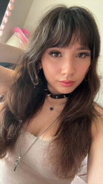 lunavalentinacams Nude Leaks OnlyFans Photo 1