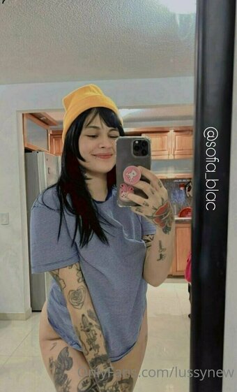 lussynew / Lussy / lussy.berry / wetlussy Nude Leaks OnlyFans Photo 10