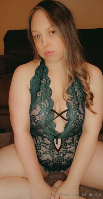 lustfulturtle Nude Leaks Photo 1