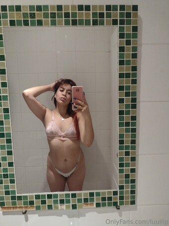 luuliip Nude Leaks Photo 1