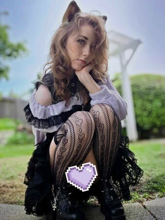 Luvlesskitty / https: Nude Leaks OnlyFans Photo 9