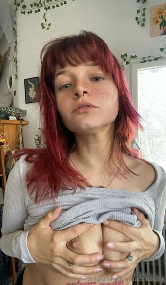 luvlymorbide / LADYATMOSPHERE / Sammymorbidee Nude Leaks OnlyFans Photo 3