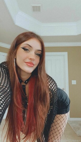 luweazl / Luisa Nude Leaks Photo 16