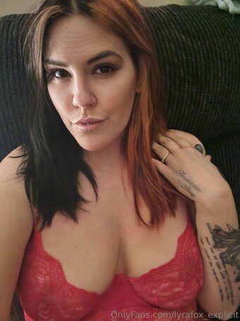 lyrafox_explicit Nude Leaks Photo 22