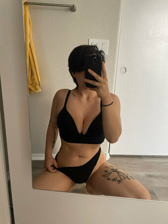 M4stiff / mastiffwitha4 / thredcount Nude Leaks OnlyFans Photo 13