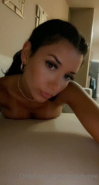 maandymore Nude Leaks Photo 5