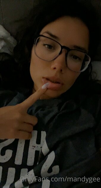 maandymore Nude Leaks Photo 6