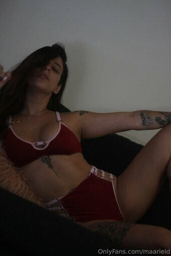 maarield Nude Leaks Photo 12