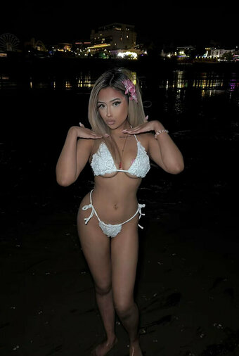 Maariya Sofia / masofiahh / u317871138 Nude Leaks OnlyFans Photo 4