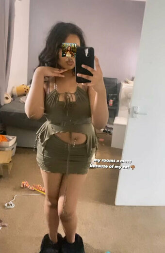 Maariya Sofia / masofiahh / u317871138 Nude Leaks OnlyFans Photo 7