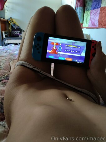 mabec Nude Leaks Photo 25