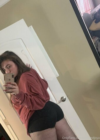 macandjoya Nude Leaks Photo 2