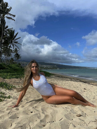 macienickell Nude Leaks Photo 1