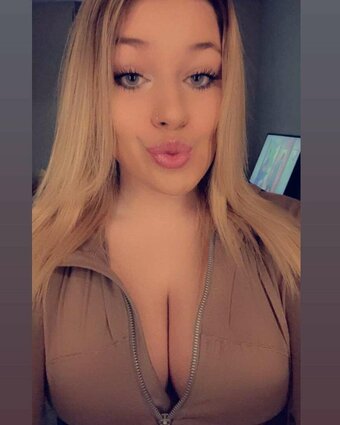 Mackenzie Spohn / kenziek29 / thatbitchkenzy29 Nude Leaks OnlyFans Photo 21