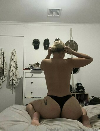 Mackenzie Walker / mxckenzierose Nude Leaks OnlyFans Photo 5