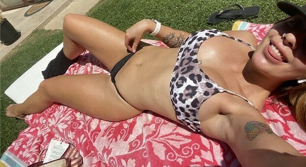 Maconsubrunnerh Nude Leaks Photo 8