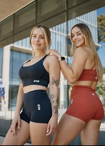 Maconsubrunnerh Nude Leaks Photo 20