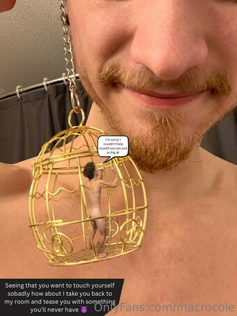 macrocole Nude Leaks Photo 4