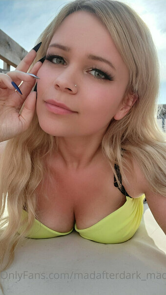 MadAfterDark / madafterdark_madasmrtriggers / madasmrtriggers Nude Leaks OnlyFans Photo 28