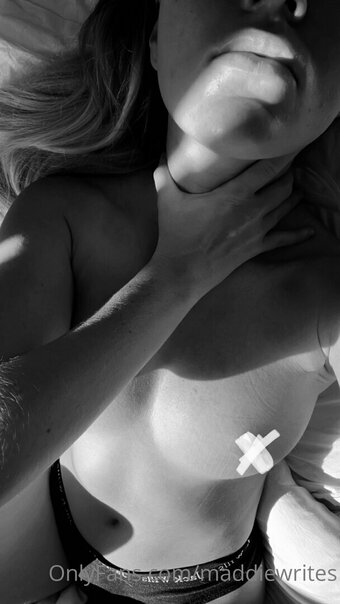 maddiewrites Nude Leaks Photo 5