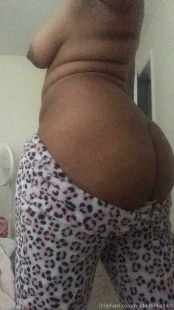 maddithebaddi Nude Leaks Photo 29