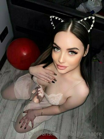 maddy_moore Nude Leaks Photo 26