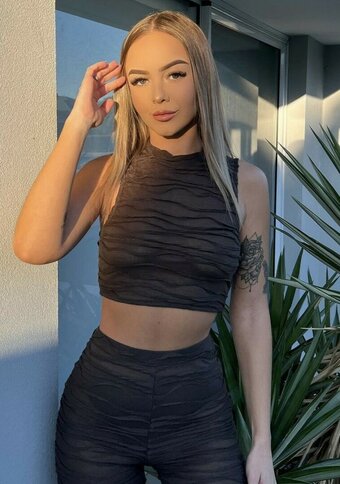 Maddygrutt / 611687863 / _maddygrutt Nude Leaks OnlyFans Photo 10