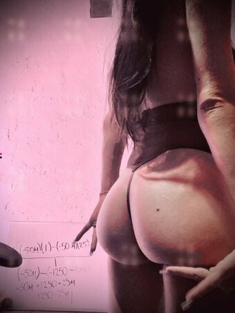 Made_bebe Nude Leaks Photo 9