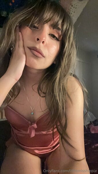 madelynbee Nude Leaks Photo 16